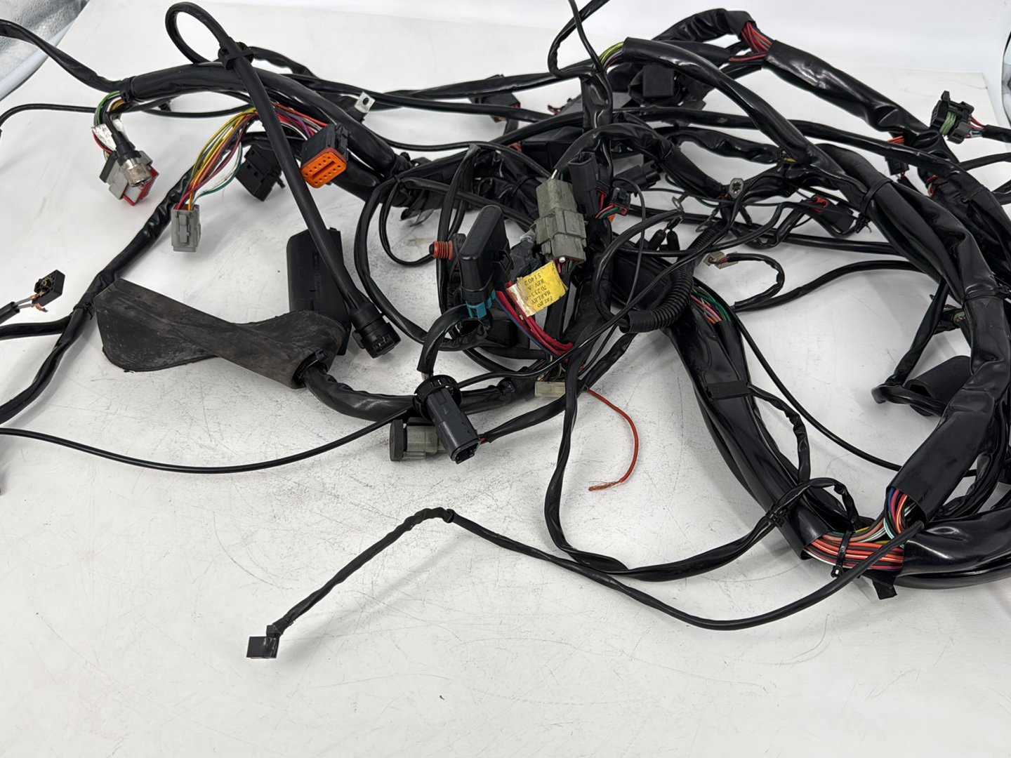 1999 - 2006 Harley-Davidson Touring Electra Glide Classic Main Wire Wiring Harness Loom 70985-01