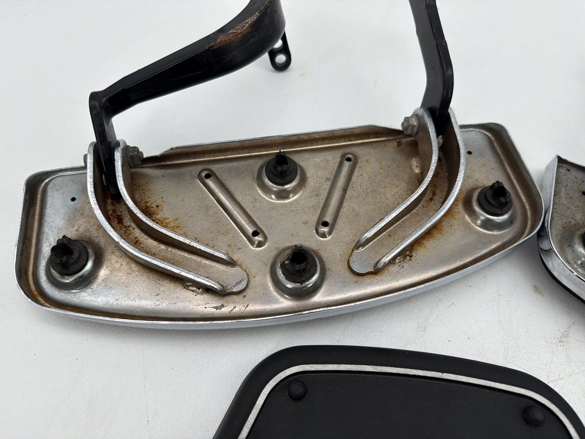 2002 Harley Electra Glide Touring Left Right Driver & Pass Floorboard Foot Rest