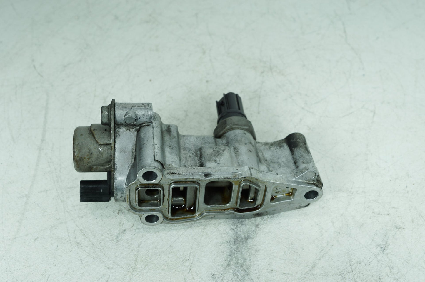 2013 - 2015 Acura ILX  Engine Variable Valve Timing Solenoid VVT