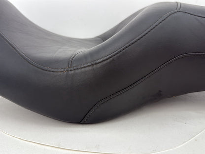 1999 - 2006 Harley-Davidson Dyna Low Rider Passenger Rider Driver Seat Saddle 53078-04