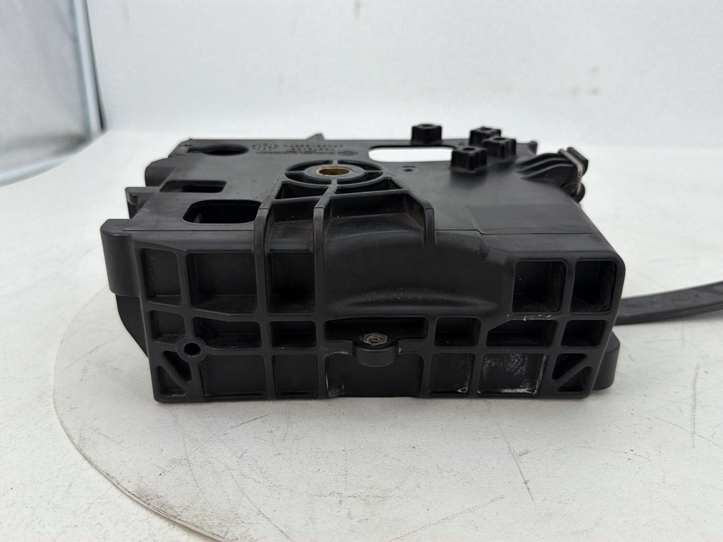 2007 - 2017 Harley-Davidson Dyna Super Glide Custom Battery Tray Bracket Holder Carrier 70379-06