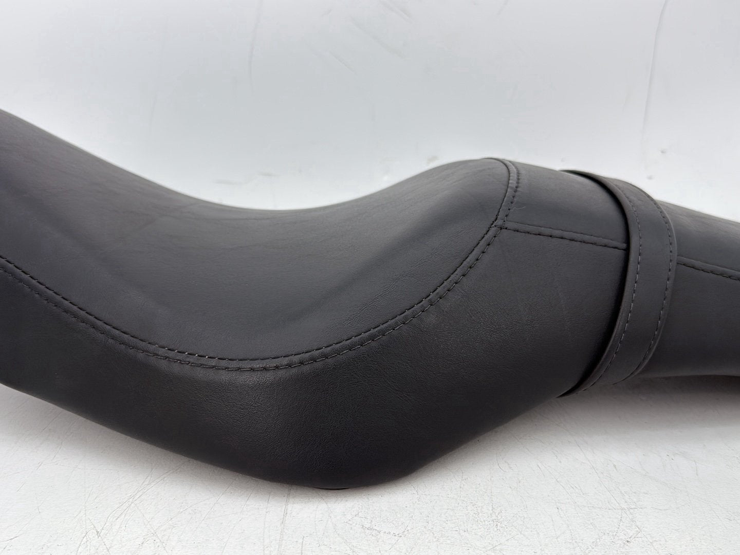 2006 Harley Sportster XL883C 883 Custom OEM Passenger Rider Driver Seat Saddle