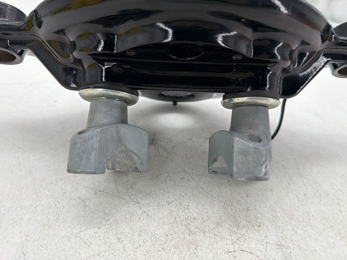 2007 Harley Electra Glide Touring CVO Eagle Front Fork Upper Triple Tree Clamps