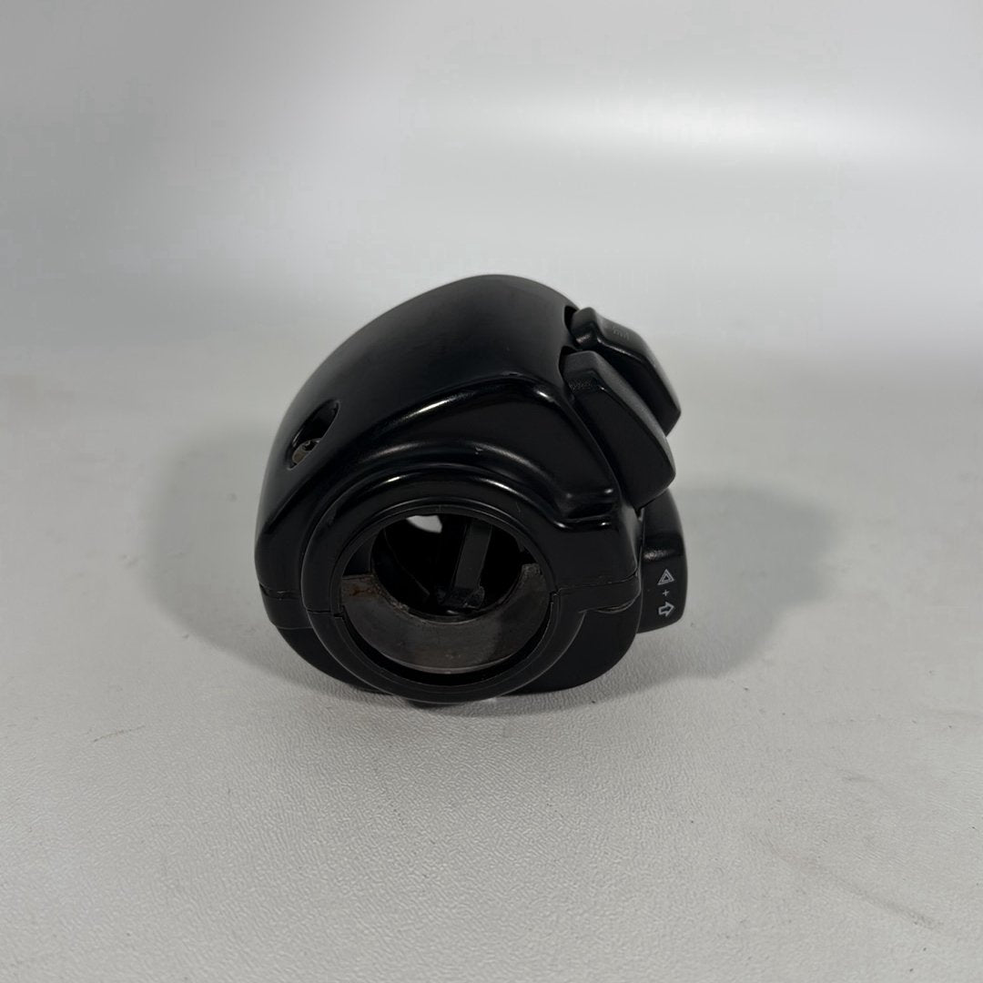 1991 - 2003 Harley-Davidson Sportster Custom Left Turn Signal Headlight Switches Controls 	71685-06A