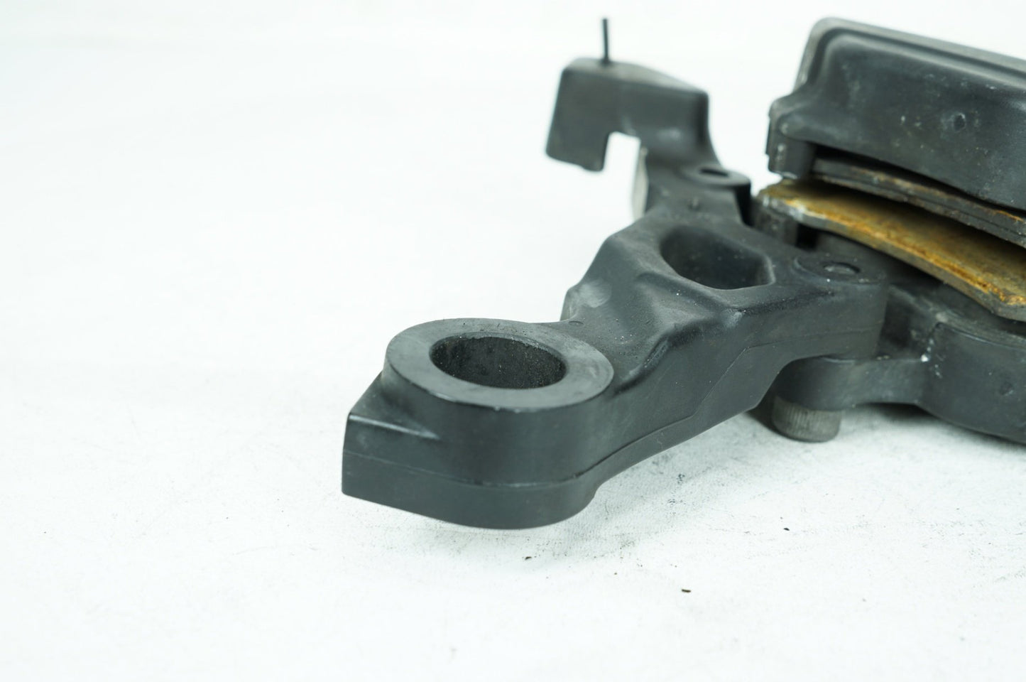 2007 - 2011 Harley-Davidson Touring Street Glide Rear Back Brake Caliper w/ Bracket 44080-08B