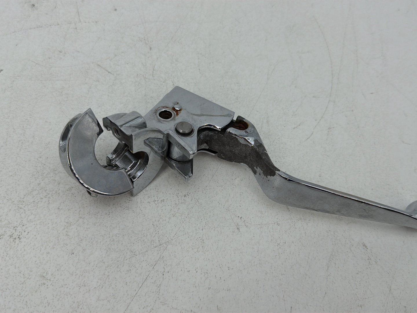1984 - 1998 Harley-Davidson Touring Electra Glide Classic Front Left Hand Clutch Control Lever 38608-82B