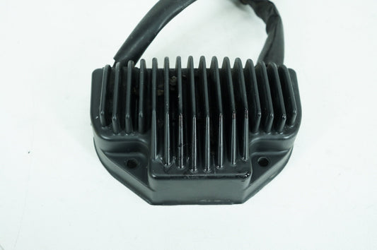 1999 - 2006 Harley-Davidson Dyna Low Rider Voltage Regulator Rectifier  74631-04