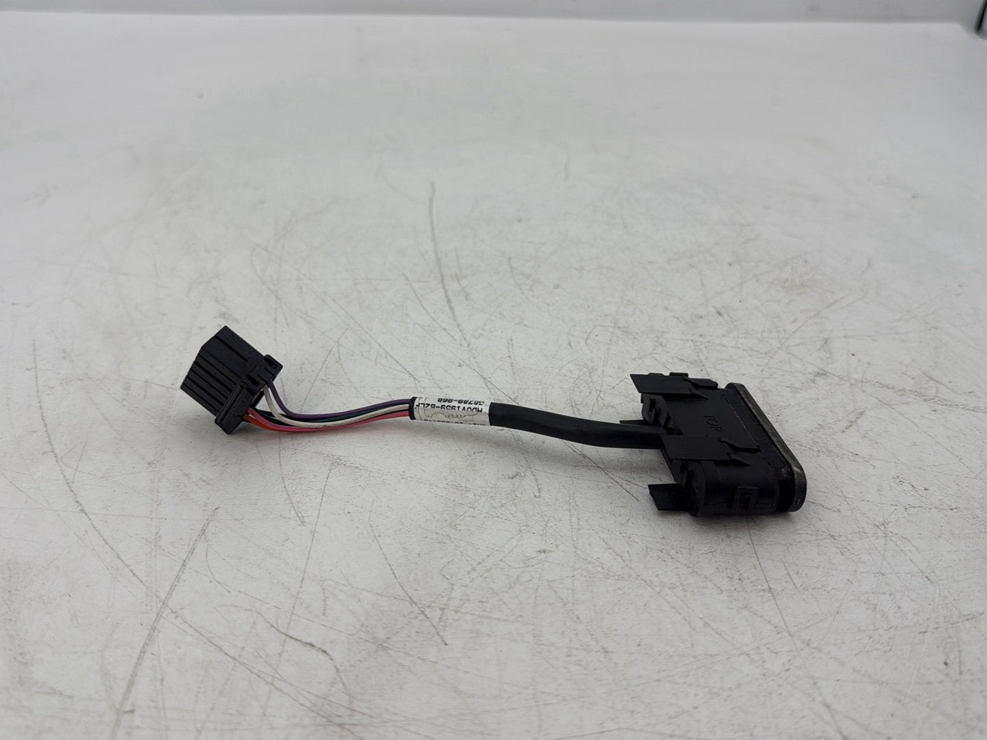 2007 Harley Touring FLHTCU Electra Glide Ultra OEM Dash Indicator Lamp Wire Plug 68789-96A