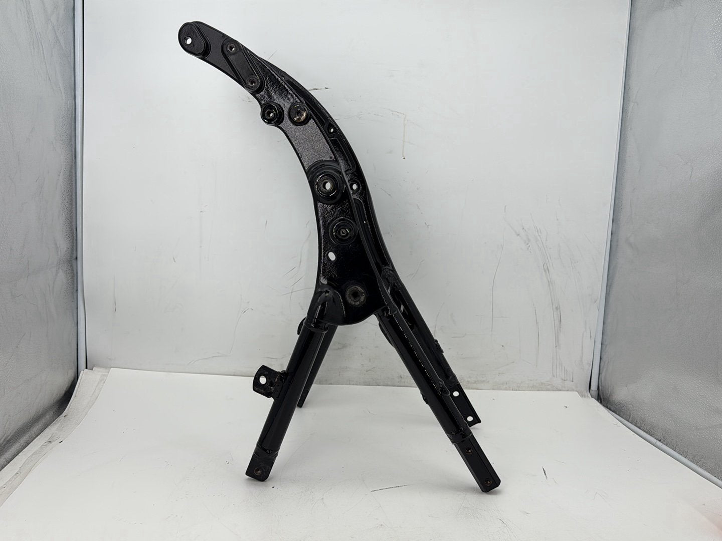 2014 Harley Electra Glide Touring CVO Screamin Eagle OEM Rear Sub Frame Subframe Tail Rail