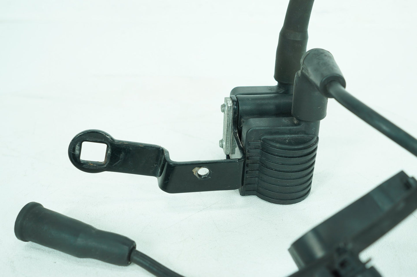 2004 - 2013 Harley-Davidson Sportster Custom Ignition Coil Spark Plugs Cable 31656-07