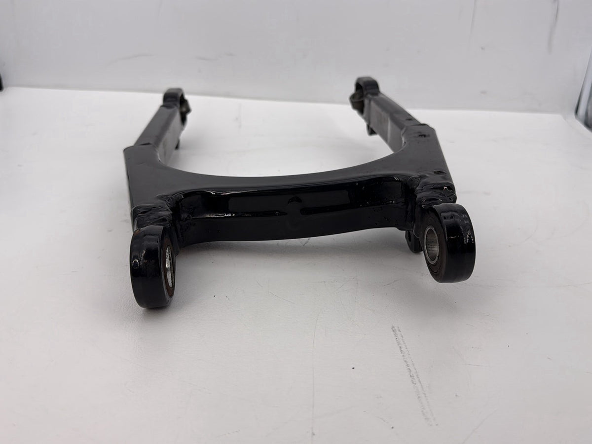 2009 Harley Sportster XL1200C 1200 Custom OEM Rear Fork Swingarm Swing Arm