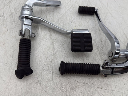 2007 Harley Dyna Street Bob FXDBI OEM Left Right Foot Brake Control Pegs
