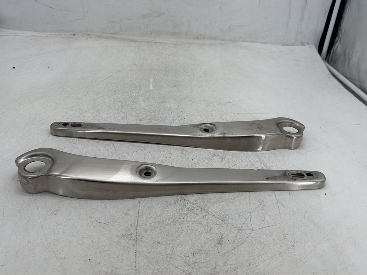 2007 Harley Dyna Street Bob FXDB OEM Rear Left Right Fender Struts Bracket