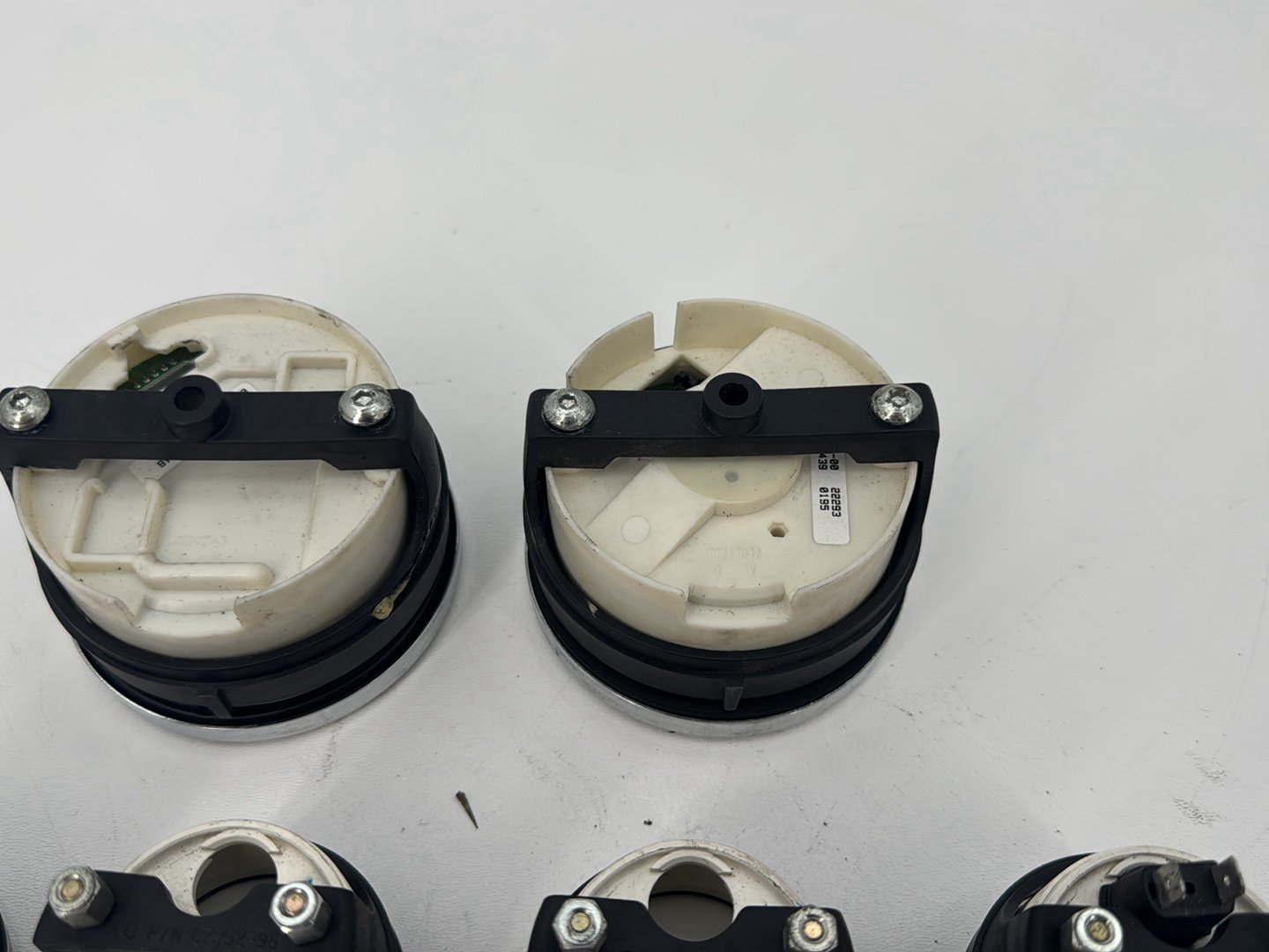 1999 - 2006 Harley-Davidson Touring Electra Glide Classic Air Oil Volt Fuel Tacho Speedo Gauges  	67349-00