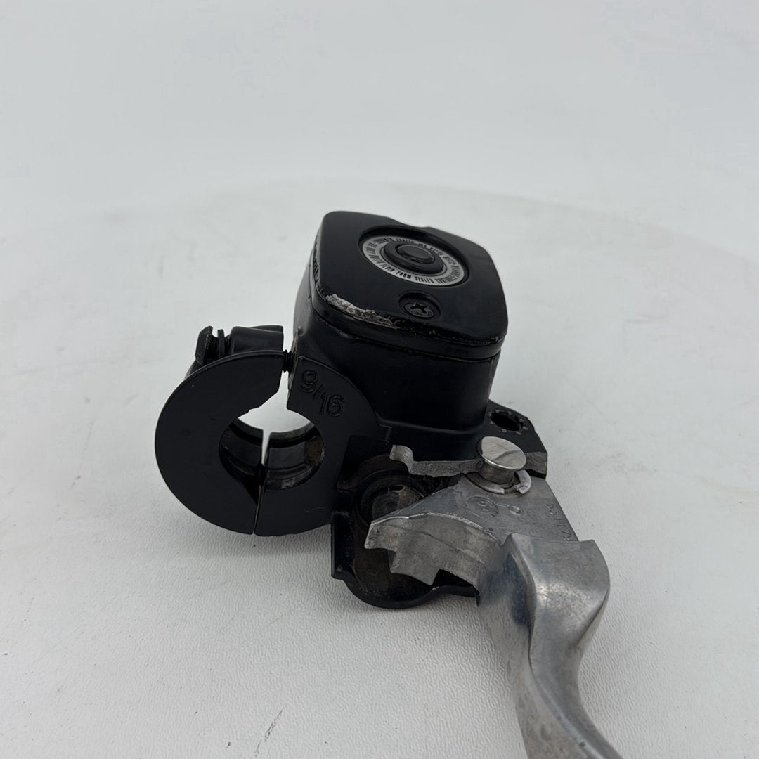2007 - 2012 Harley-Davidson Dyna Super Glide Front Right Brake Lever Master Cylinder 45019-08A