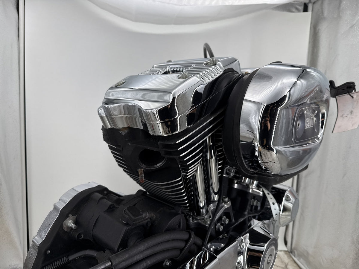 05 Harley Sportster 1200 Custom XL1200C CARB 1200 Engine Motor Transmission 10K