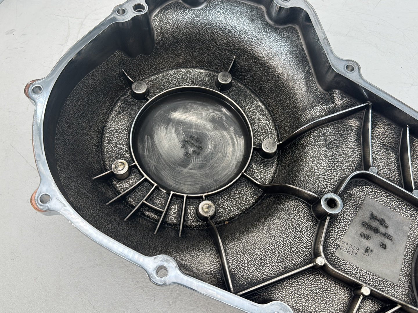 2008 - 2016 Harley-Davidson Touring Electra Glide Ultra Outer Primary Clutch Cover 60685-07A