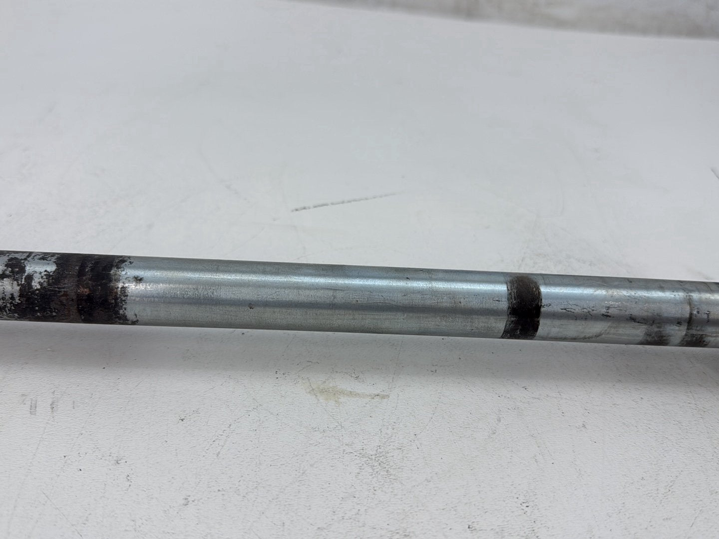 2014 Harley Electra Glide Touring CVO Screamin Eagle OEM Rear Wheel Axle Bolt Shaft
