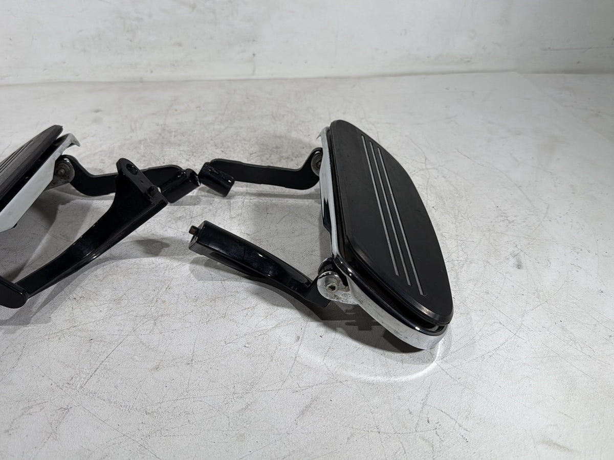 2011 Harley Road Glide Touring FLTRX OEM Left Right Driver Floorboard Foot Rest
