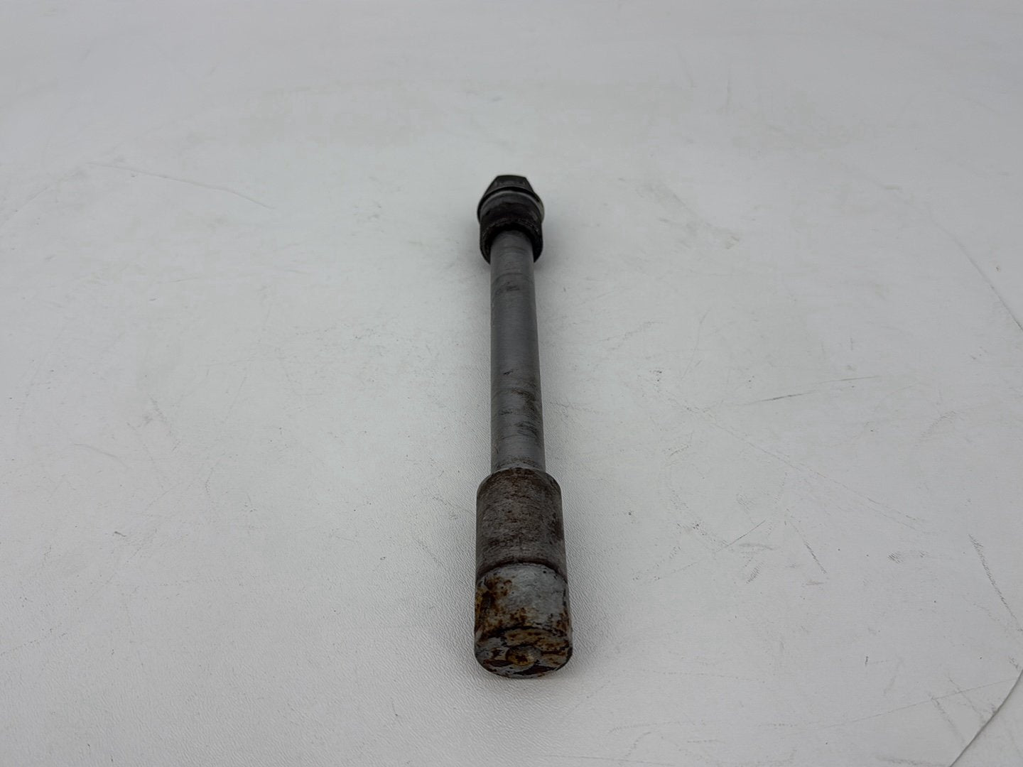 2004 - 2013 Harley-Davidson Sportster 883 Custom Front Wheel Axle Bolt Shaft 43895-00