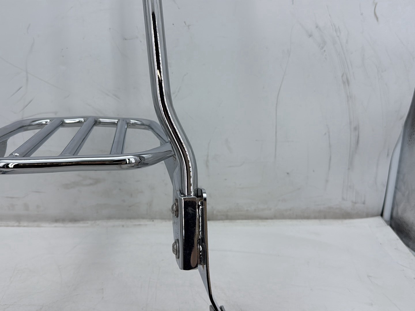 2010 Harley Dyna Fat Bob FXDF OEM Rear Back Sissy Bar Rail Sissybar