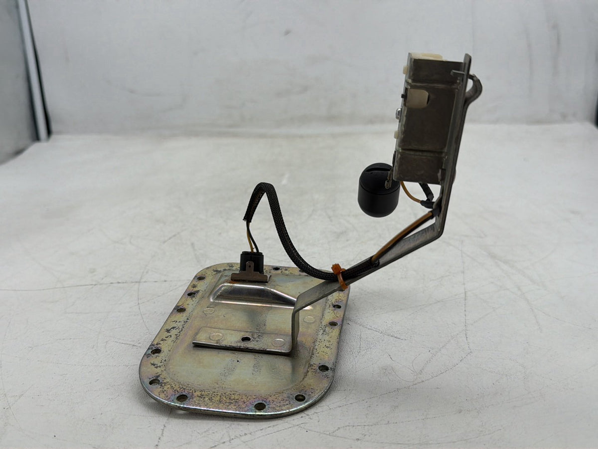 2005 Harley Softail Fat Boy FLSTF OEM Fuel Pump Gas Gasoline Petrol Sending CARB