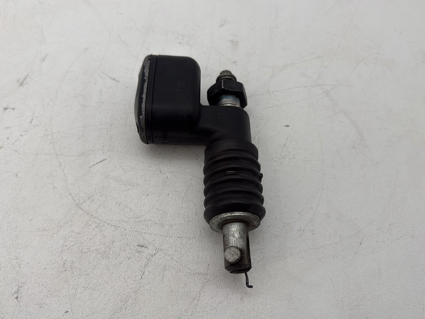 2007 Harley Touring FLHTP Electra Glide Police OEM Rear Brake Master Cylinder Reservoir