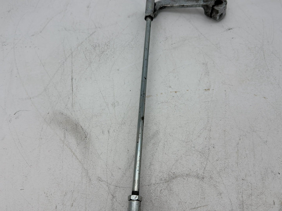 2017 Harley Road Glide Touring FLTRXS OEM Gear Shifter Lever Arm w/ Rod linkage