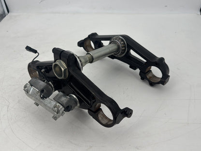 2008 - 2016 Harley-Davidson Touring Electra Glide Ultra Front Fork Upper Lower Triple Tree 45700020