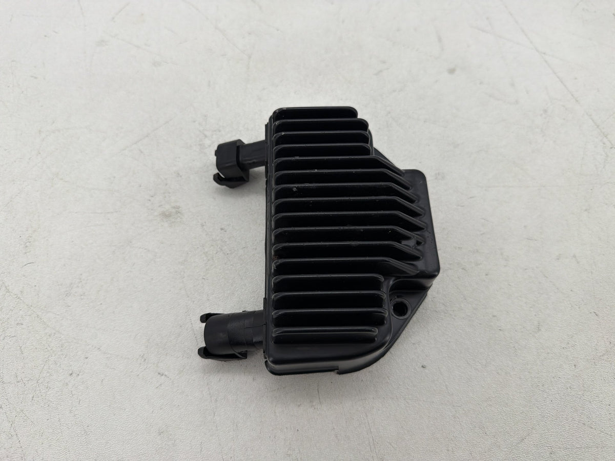 2016 Harley Dyna Fat Bob FXDF 103 OEM Voltage Regulator Rectifier