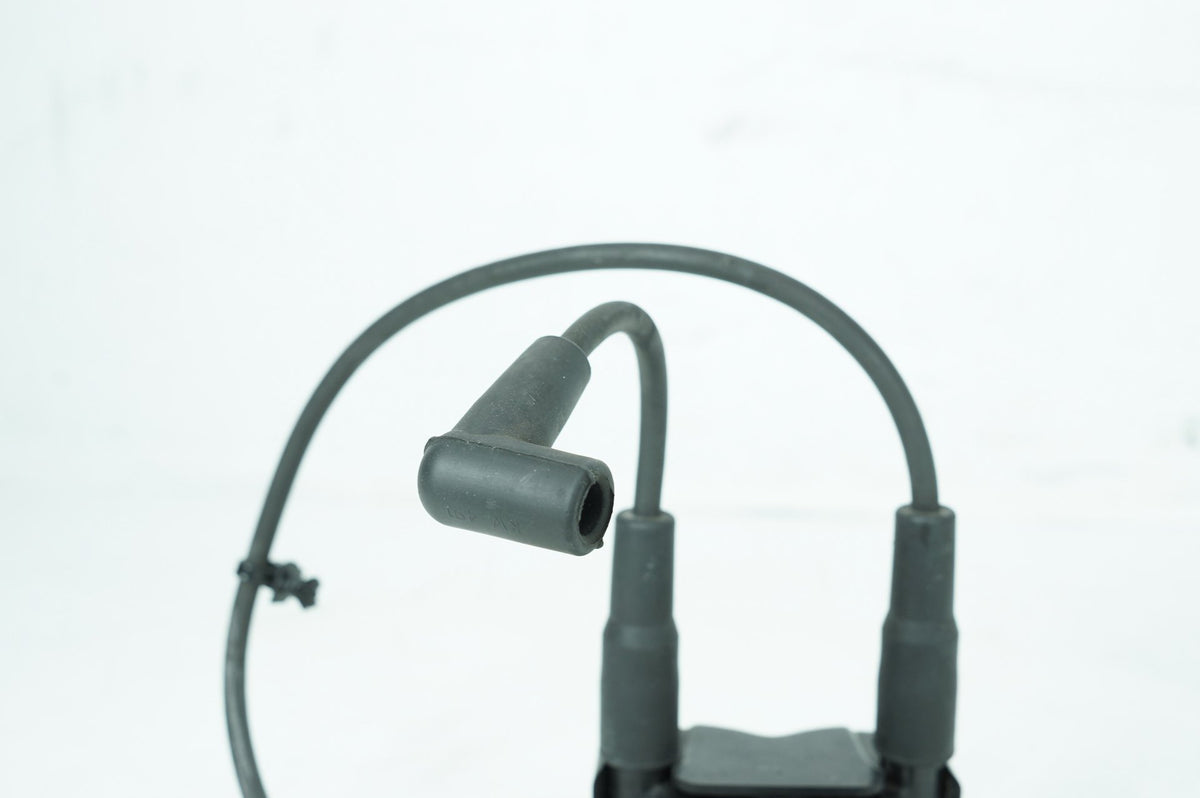2007 - 2017 Harley-Davidson Dyna Low Rider Ignition Coil Spark Plugs Cable 31696-07A