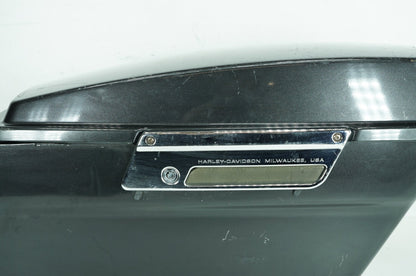 2007 - 2011 Harley-Davidson Touring Road King Classic Right 1 Saddlebag Luggage NO Key 90752-93