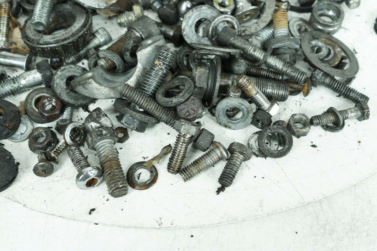 1992 Harley-Davidson Touring FLHS - Hardware Bolts Nuts & Brackets