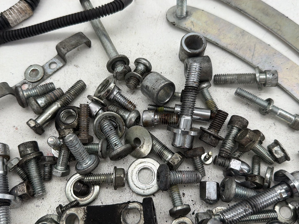 2003 Harley Softail Deuce FXSTD OEM Hardware Bolts Nuts & Brackets