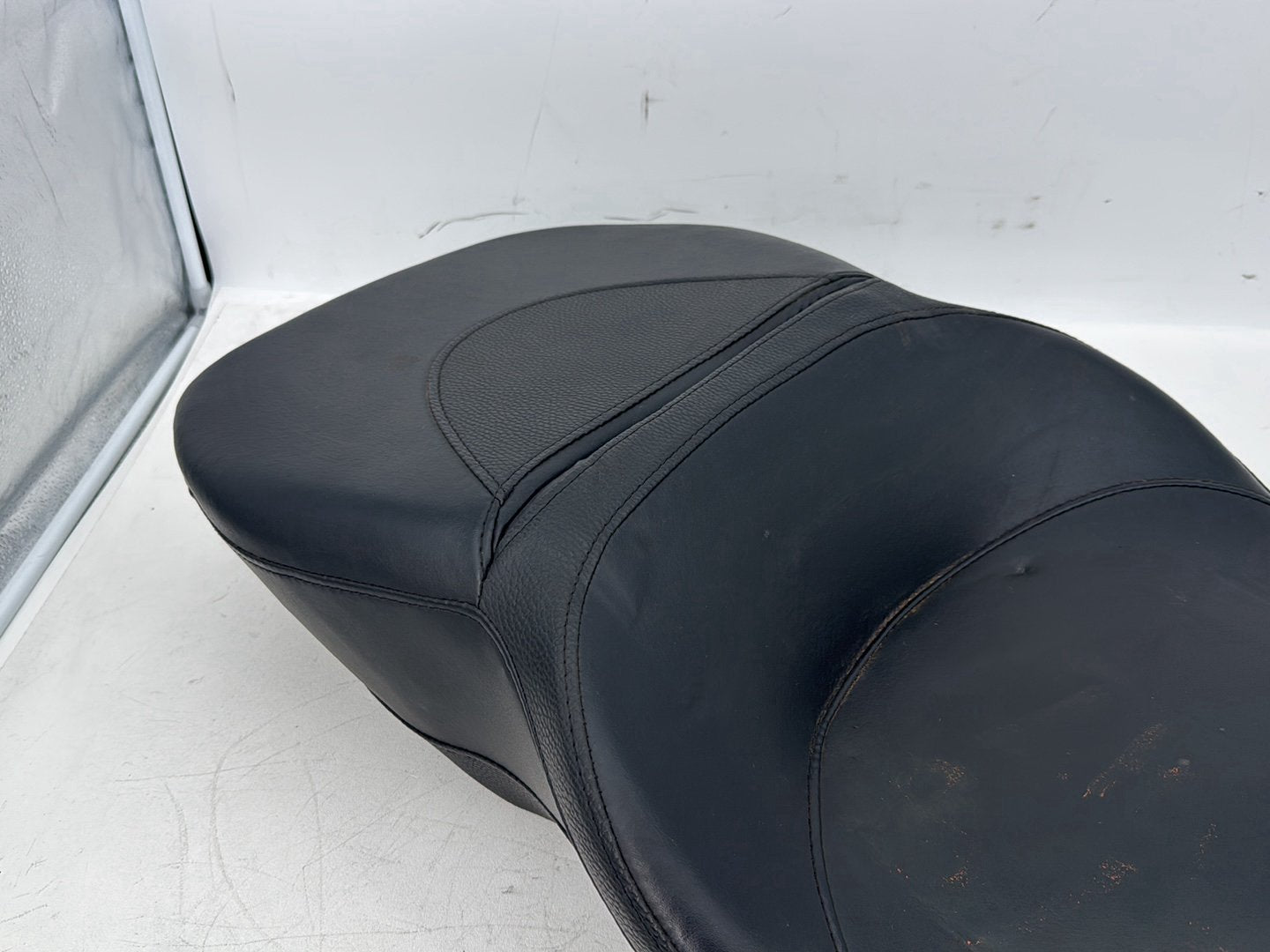 2008 - 2016 Harley-Davidson Touring Electra Glide Ultra Passenger Rider Driver Seat Saddle 52000033