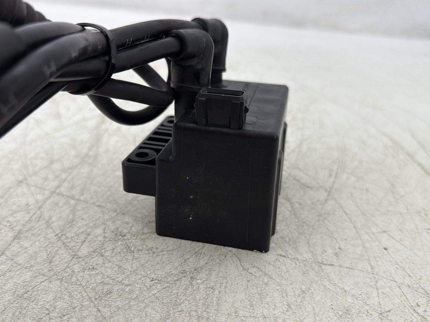 1998 Harley Touring FLHTCUI Electra Glide Ultra OEM Ignition Coil Spark Plugs Cable