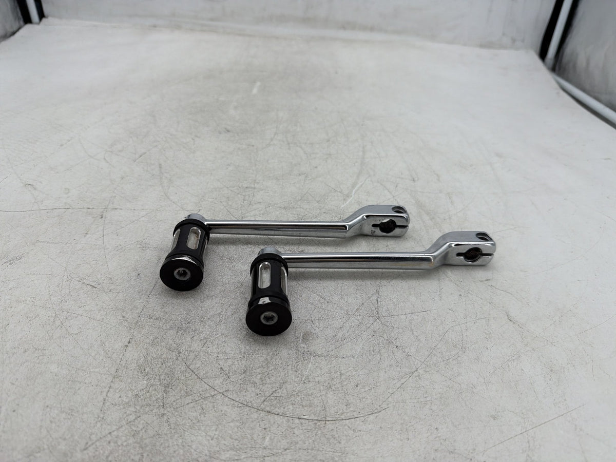 2011 Harley Electra Glide Touring Ultra OEM Gear Shifter Lever Pedal Pedals