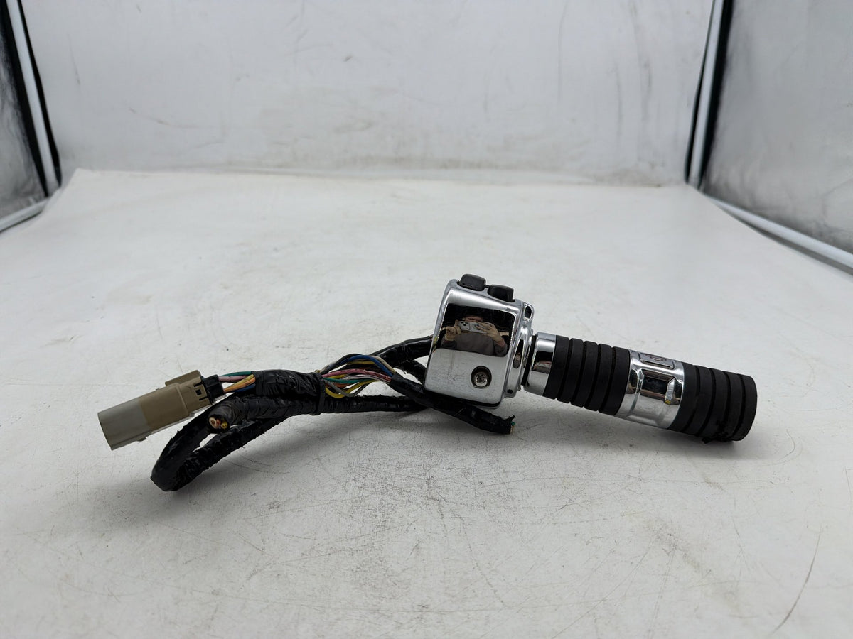 12 Harley Street Glide Touring OEM Left Turn Signal Headlight Switches Controls