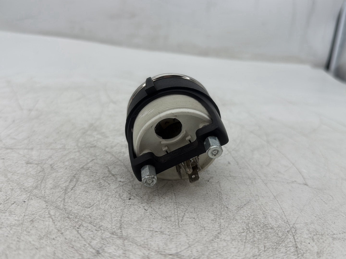 2010 Harley Street Glide Touring FLHX OEM Oil Pressure Gauge Instrument Cluster