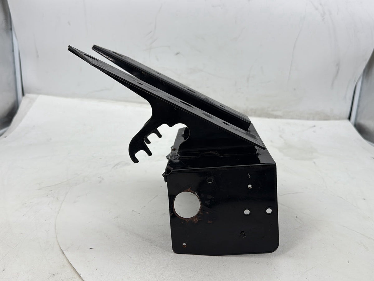 2005 Harley Road Glide Touring FLTRI OEM Inner Fairing Mount Support Bracket