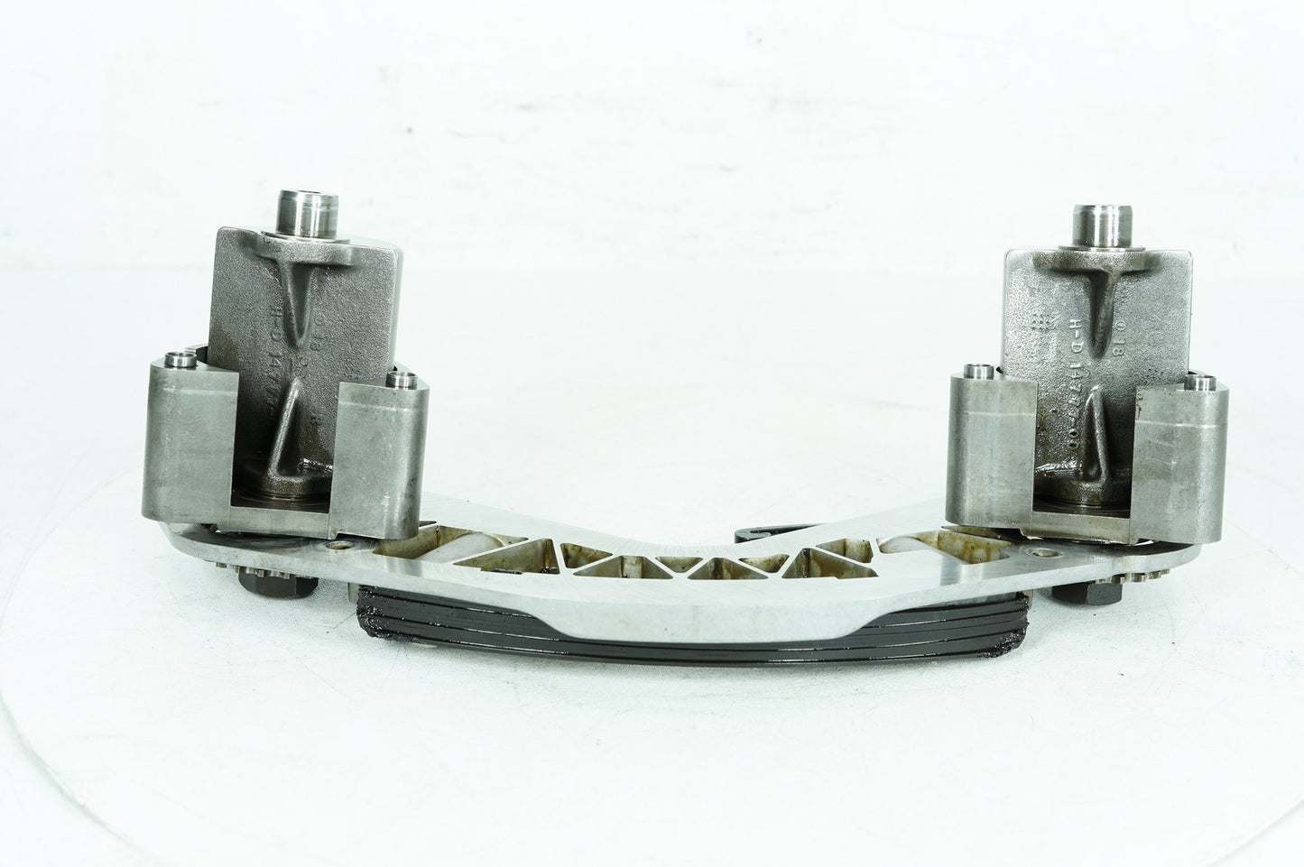 2000 - 2006 Harley-Davidson Softail Deuce Engine Motor Lower Timing Chain Guide 14715-00