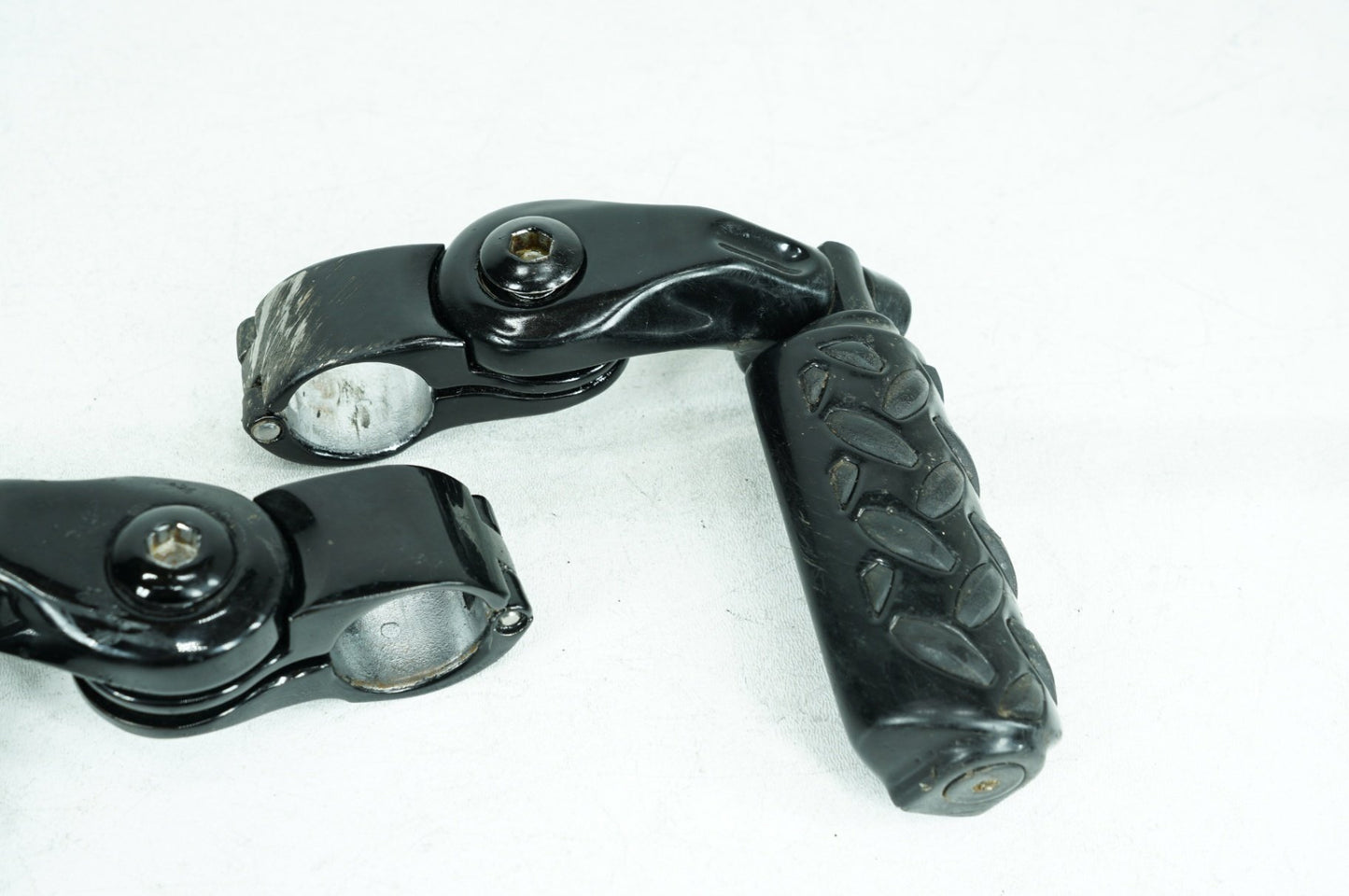 2008 - 2016 Harley-Davidson Touring Street Glide Front Right Left Highway Foot Pegs 33937-03
