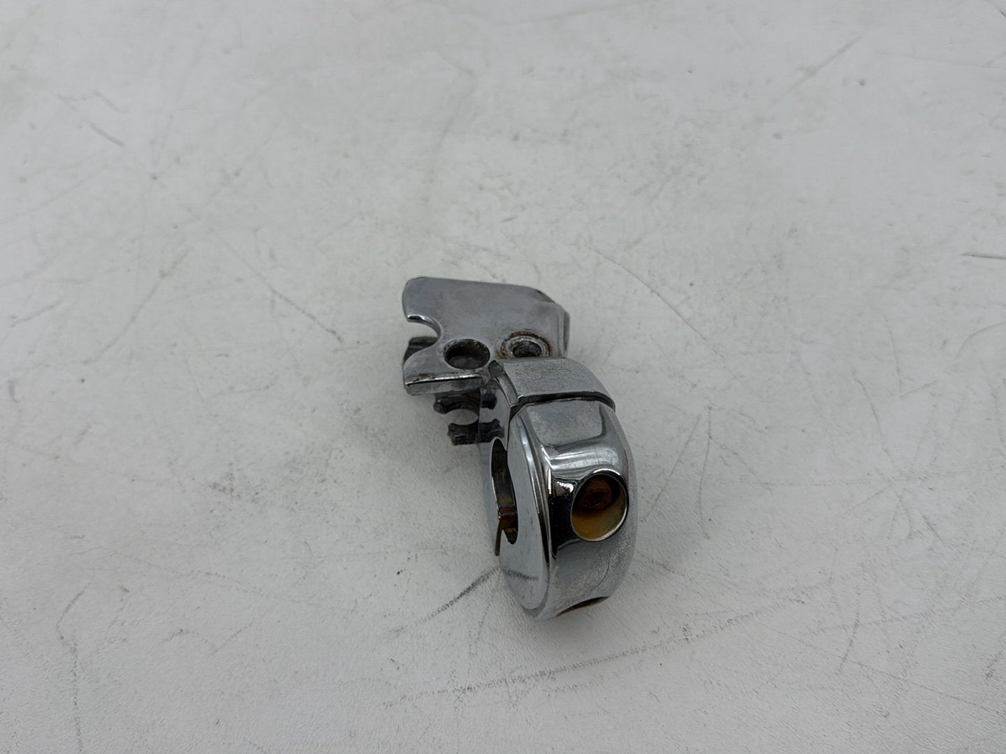 2007 - 2012 Harley-Davidson Dyna Super Glide Clutch Hand Lever Clutch Perch 38608-96   38608-96