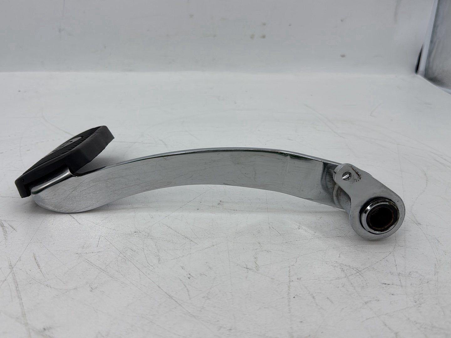 08 Harley Touring FLHTCU Electra Glide Ultra OEM Foot Brake Control Lever Pedal