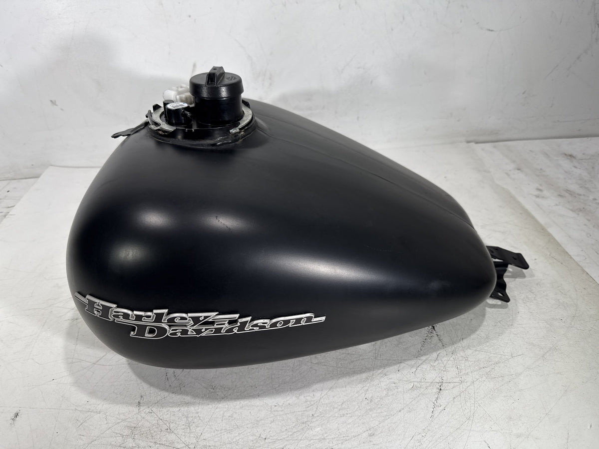 2013 Harley Street Glide Touring FLHX OEM Fuel Gas Tank Gasoline Reservoir