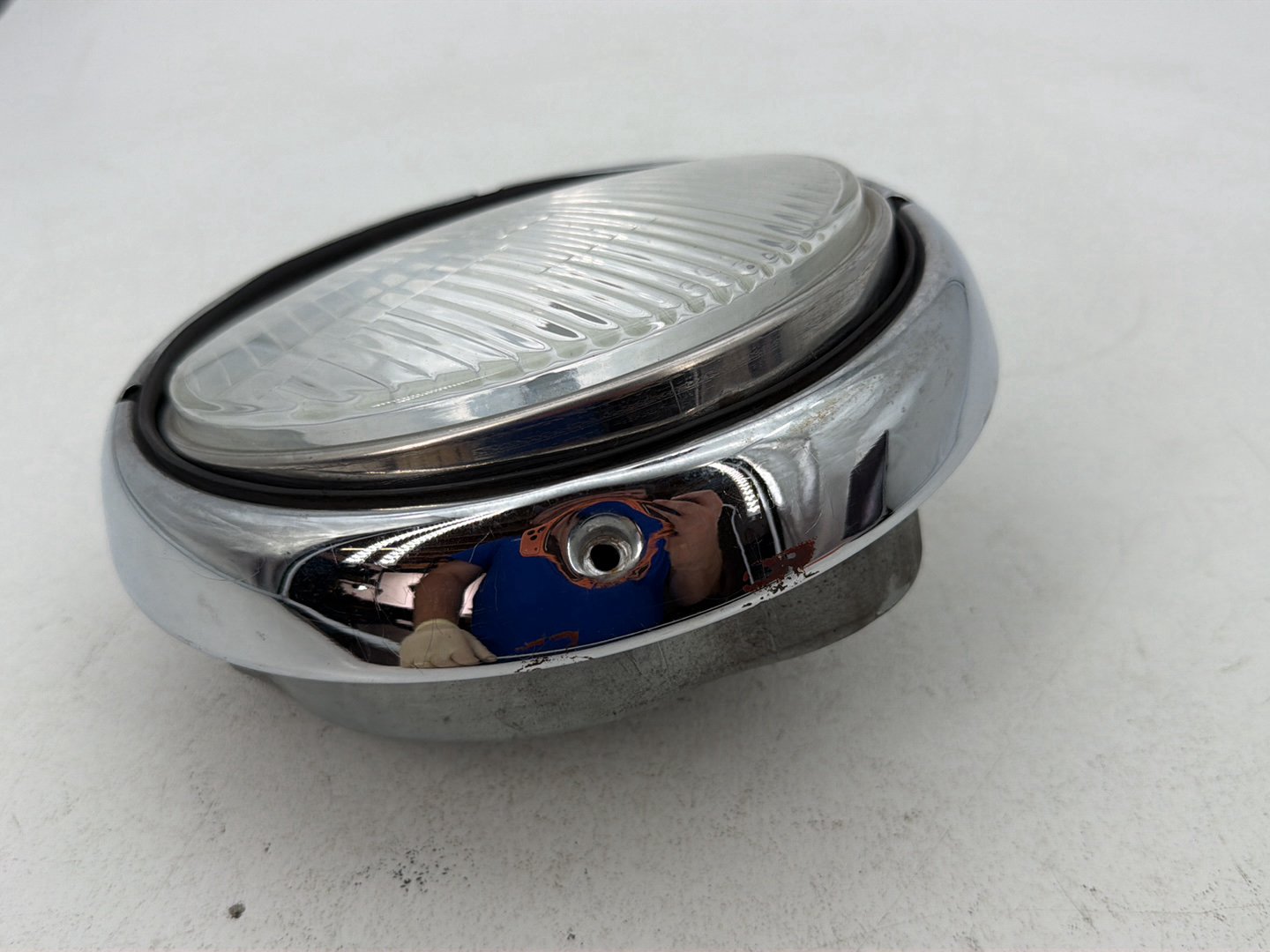 1984 - 1998 Harley-Davidson Touring Electra Glide Classic Headlight Headlamp Head Light Halogen 67702-81A