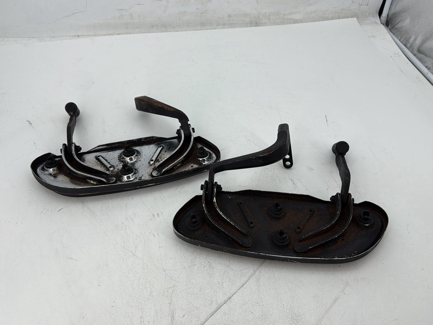 2007 Harley Street Glide Touring FLHX OEM Left Right Driver Floorboard Foot Rest