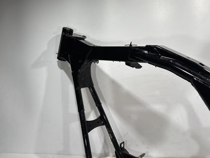 1999 - 2006 Harley-Davidson Touring Road King Body Main Frame Chassis CLN CLR  	47900-01