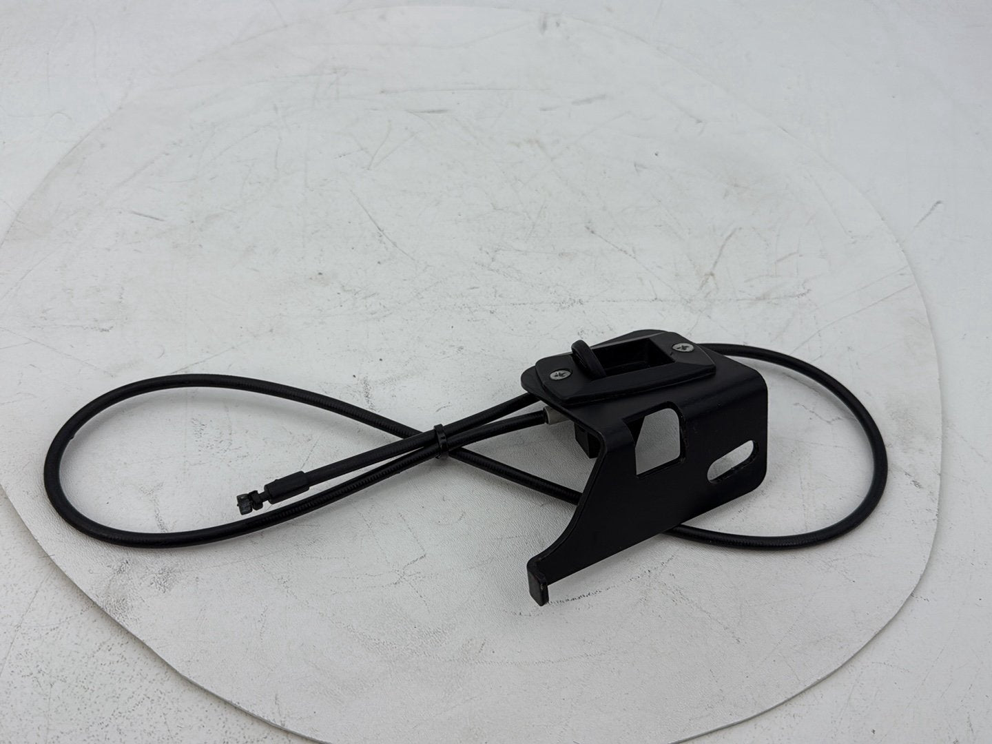 2019 - 2023 Harley-Davidson Touring Street Glide Varilock Gas Spring Mount Bracket & Cable 02752046