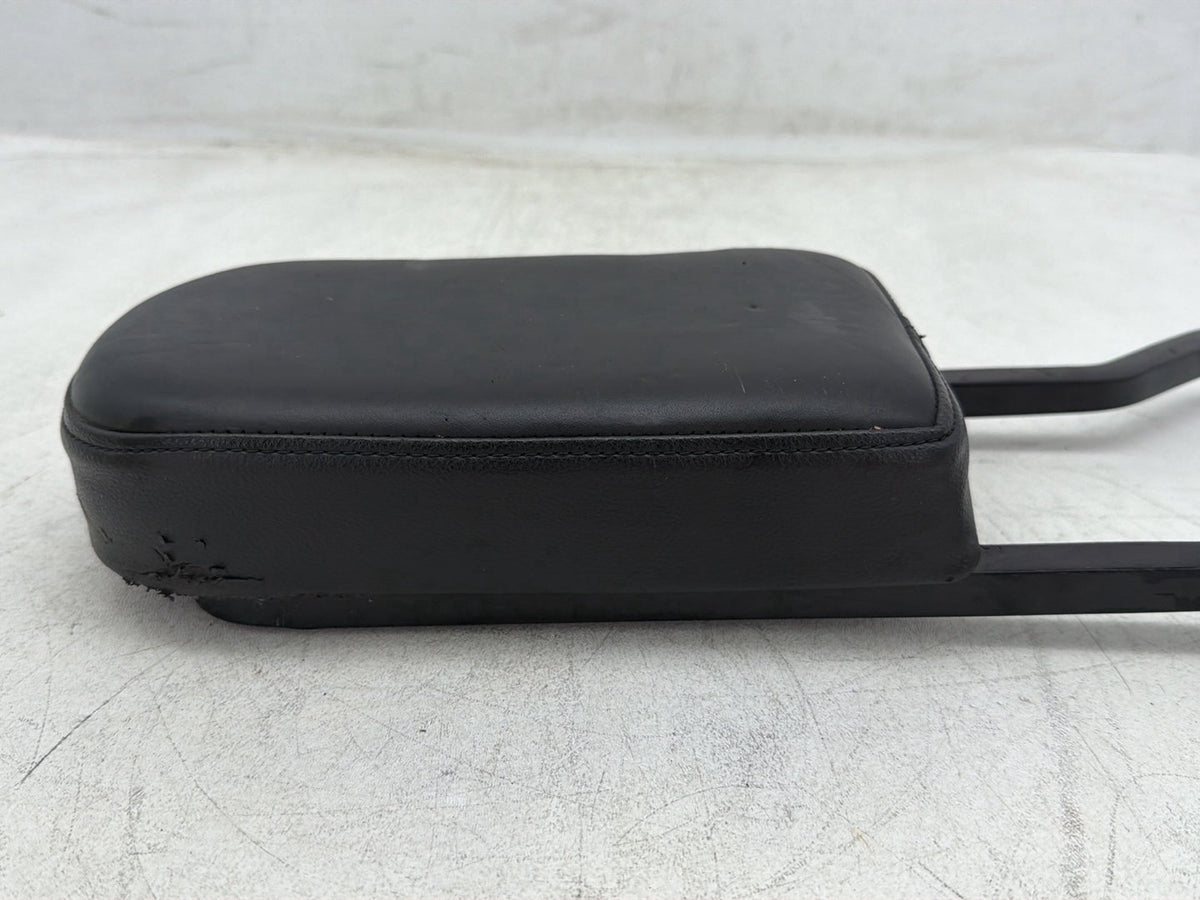 2003 Harley Softail Deuce FXSTD OEM Rear Sissy Bar w/ Backrest Cushion Pad